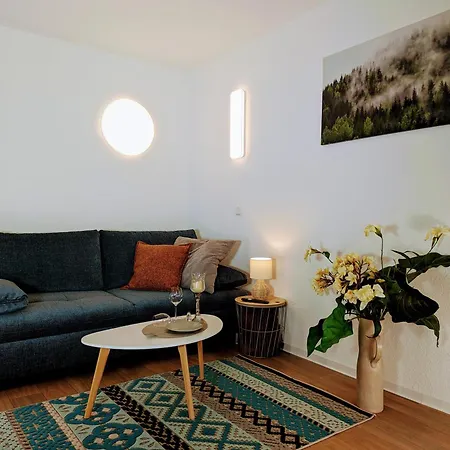 Apartamento Urban - Orangerie - Am Schlosspark- Parken An Der Der Tür- Barrierefrei, 900 Meter Zum Bahnhof - Wallbox *