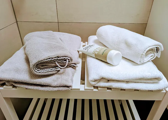 Urban - Orangerie - Am Schlosspark- Parken An Der Der Tür- Barrierefrei, 900 Meter Zum Bahnhof - Wallbox Apartamento