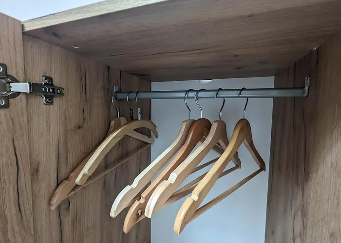 Urban - Orangerie - Am Schlosspark- Parken An Der Der Tür- Barrierefrei, 900 Meter Zum Bahnhof - Wallbox Apartamento