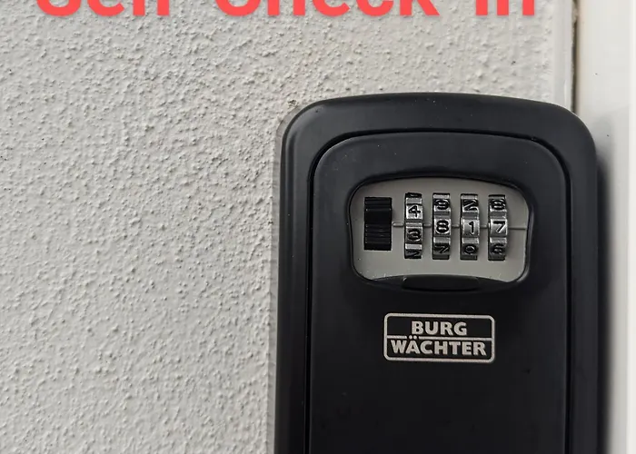 Apartament Urban - Orangerie - Am Schlosspark- Parken An Der Der Tuer- Barrierefrei, 900 Meter Zum Bahnhof - Wallbox Gotha